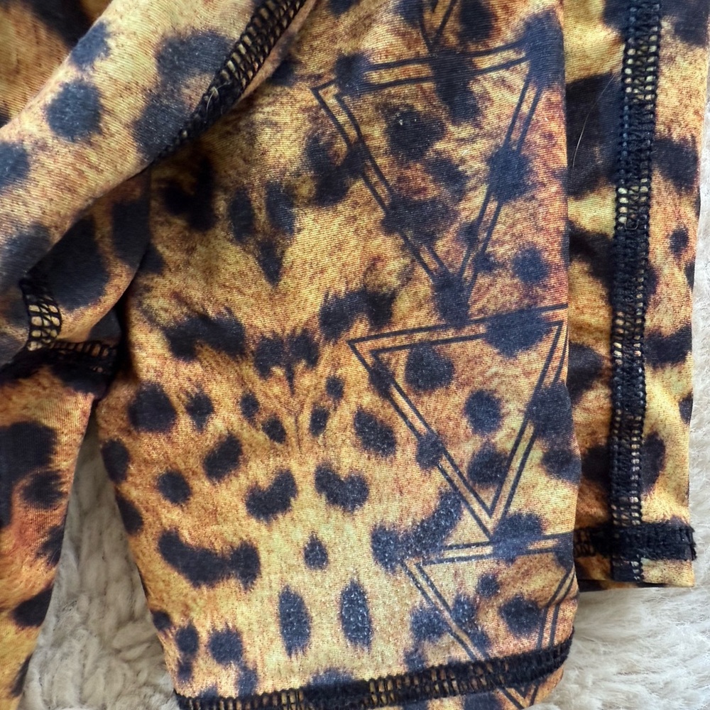 Small teeki cheeta print legging